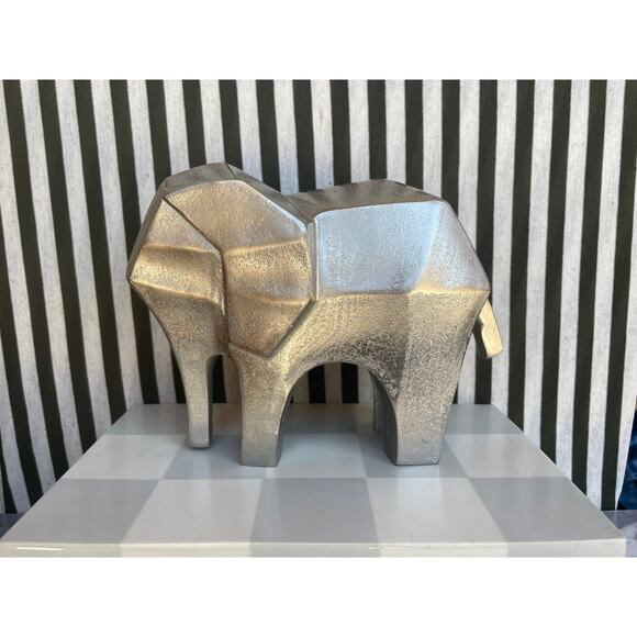 Silver Elephant Statue - Picture 2 of 9